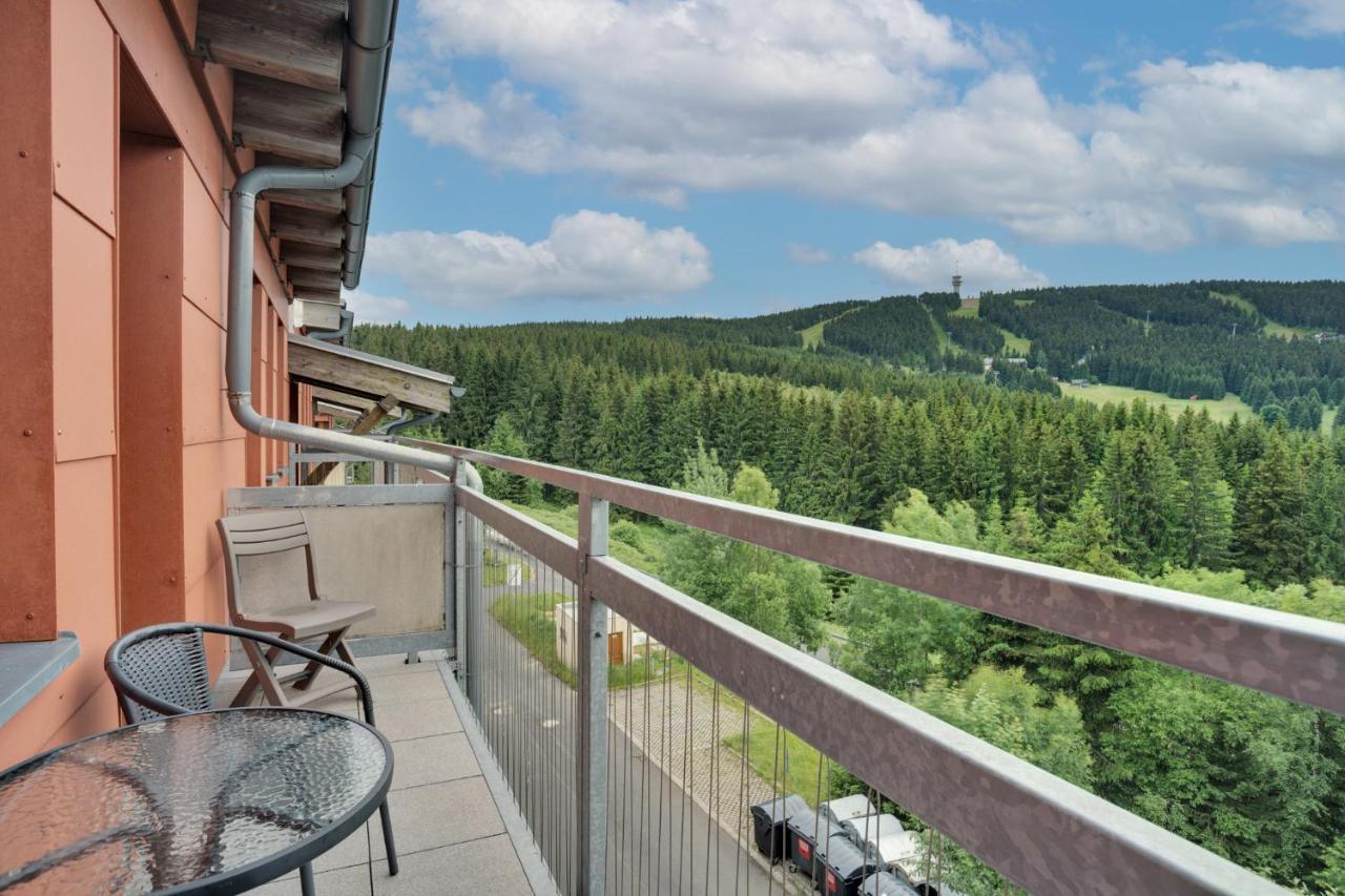 Mountain Apartment Klinovec Atomic Loučná pod Klínovcem Exteriör bild
