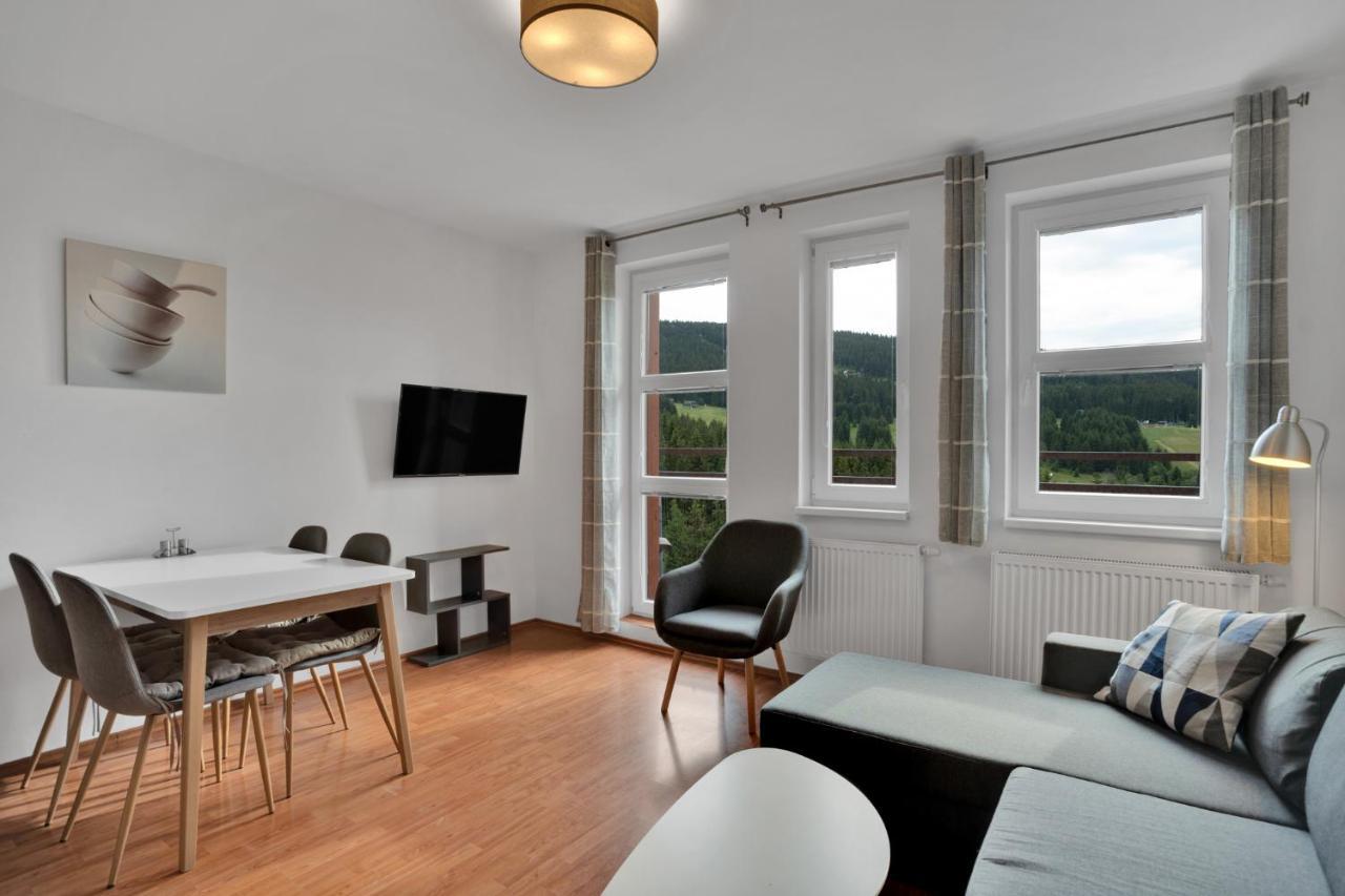 Mountain Apartment Klinovec Atomic Loučná pod Klínovcem Exteriör bild