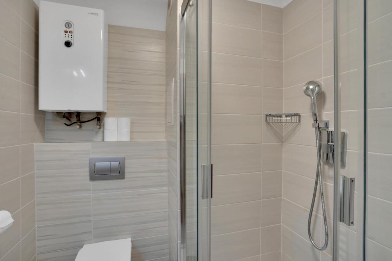Mountain Apartment Klinovec Atomic Loučná pod Klínovcem Exteriör bild